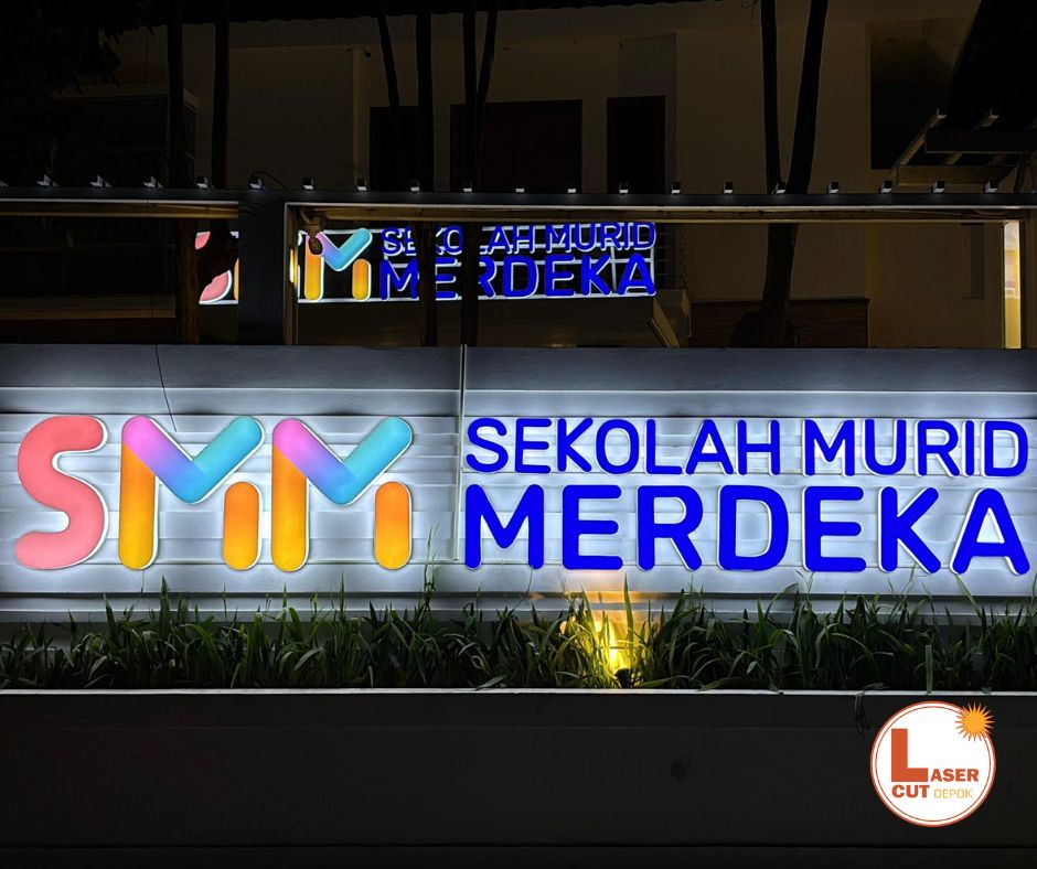huruf timbul akrilik